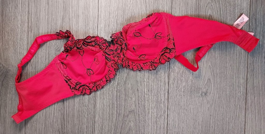 Beha, maat E75, fuchsia, Hunkemöller, Hunkemöller, Ophalen of Verzenden, Overige kleuren, BH