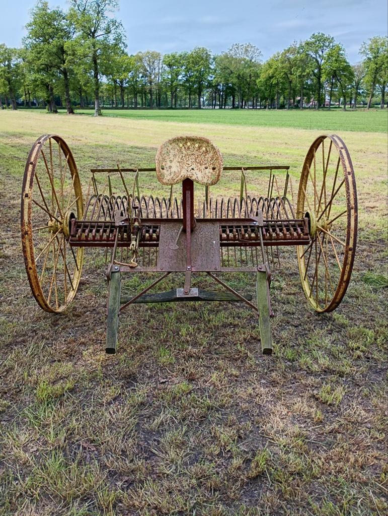 Antieke paarden hooihark, Antiek en Kunst, Ophalen