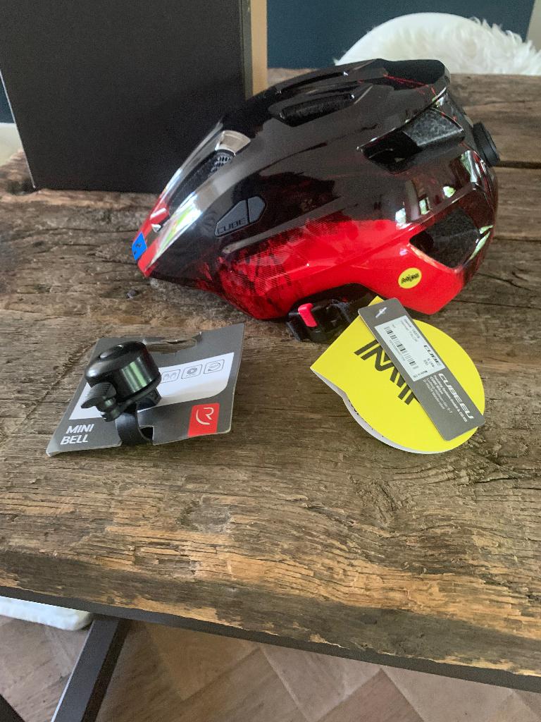 Cube Talok kinderfietshelm met MIPS technologie Nieuw, Fietsen en Brommers, Fietsaccessoires | Fietshelmen, S, Jongen of Meisje