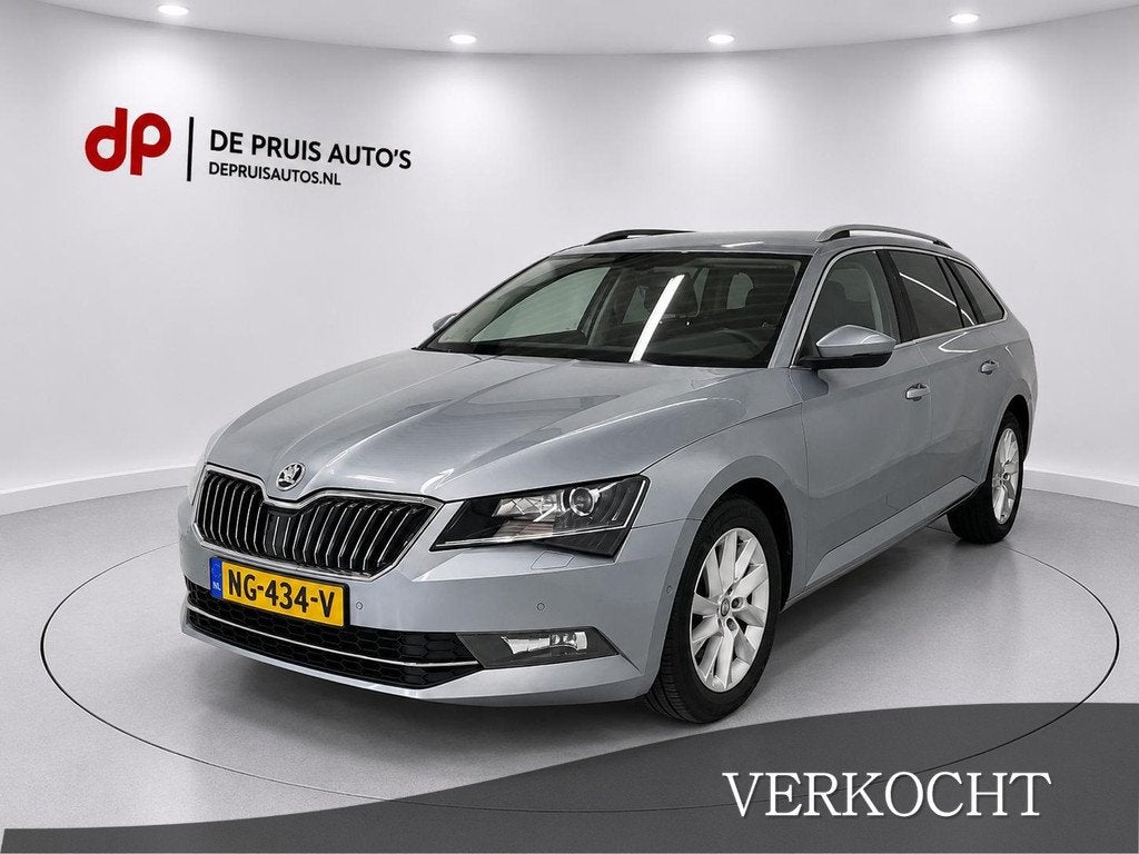 Skoda Superb Combi 1.4 TSI ACT Style Business Navigatie CanT, Auto's, Skoda, 1345 kg, Gebruikt, 4 cilinders, 150 pk