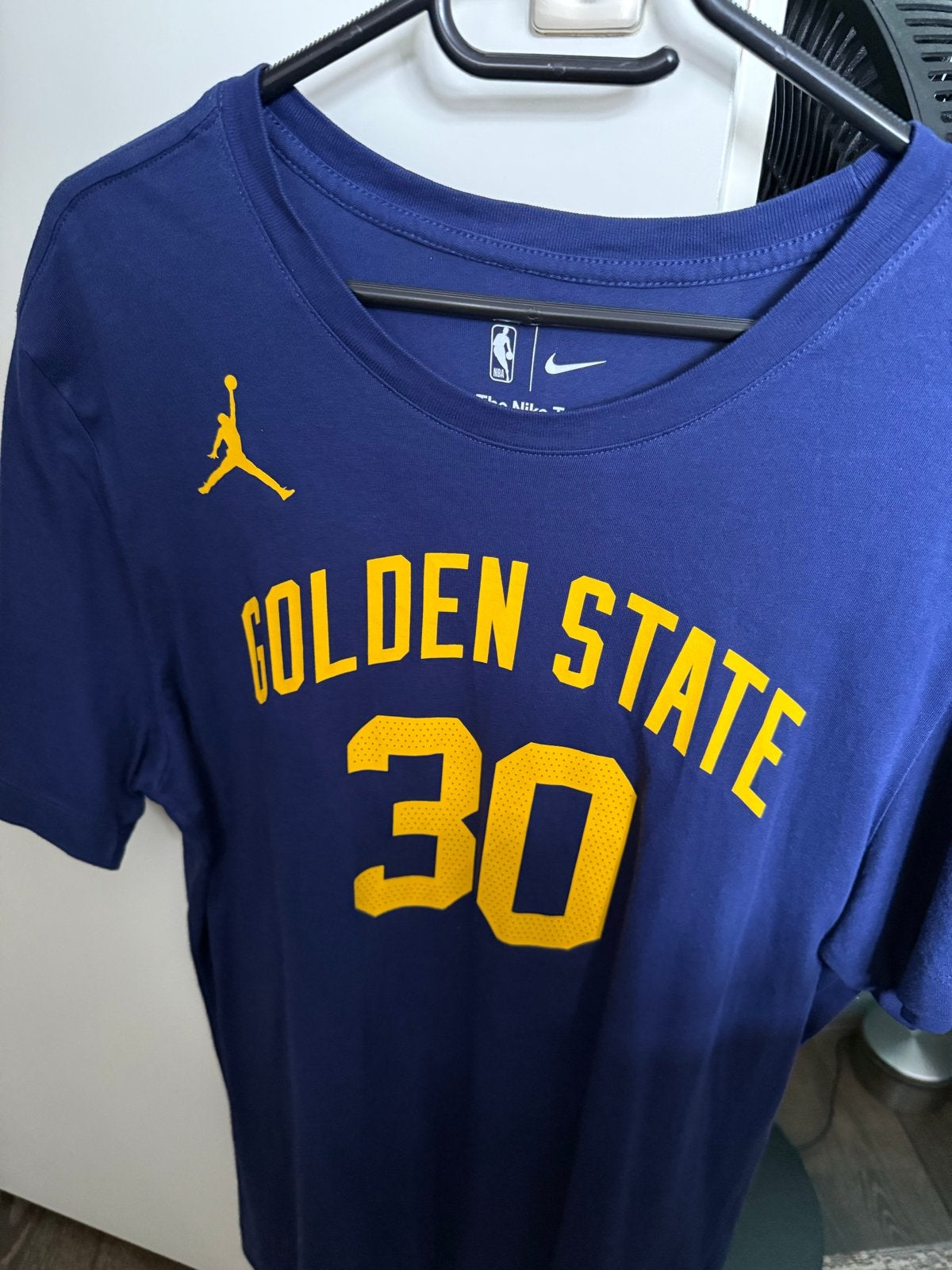 Golden State Warriors Curry #30 NBA T-shirt Nike Jordan, Ophalen of Verzenden, Nieuw, Maat 52/54 (L), Blauw