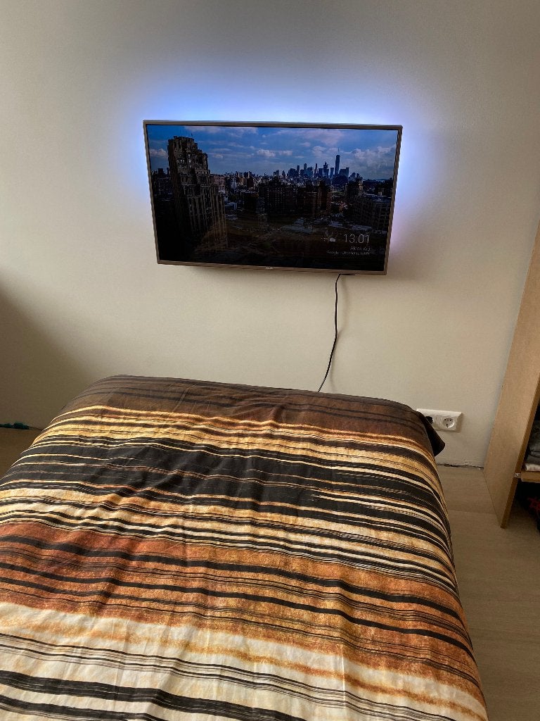 Philips Ambilight 32 inch TV, nooit gebruikt + ophangbeugel, Ophalen, Philips, LED, 50 Hz