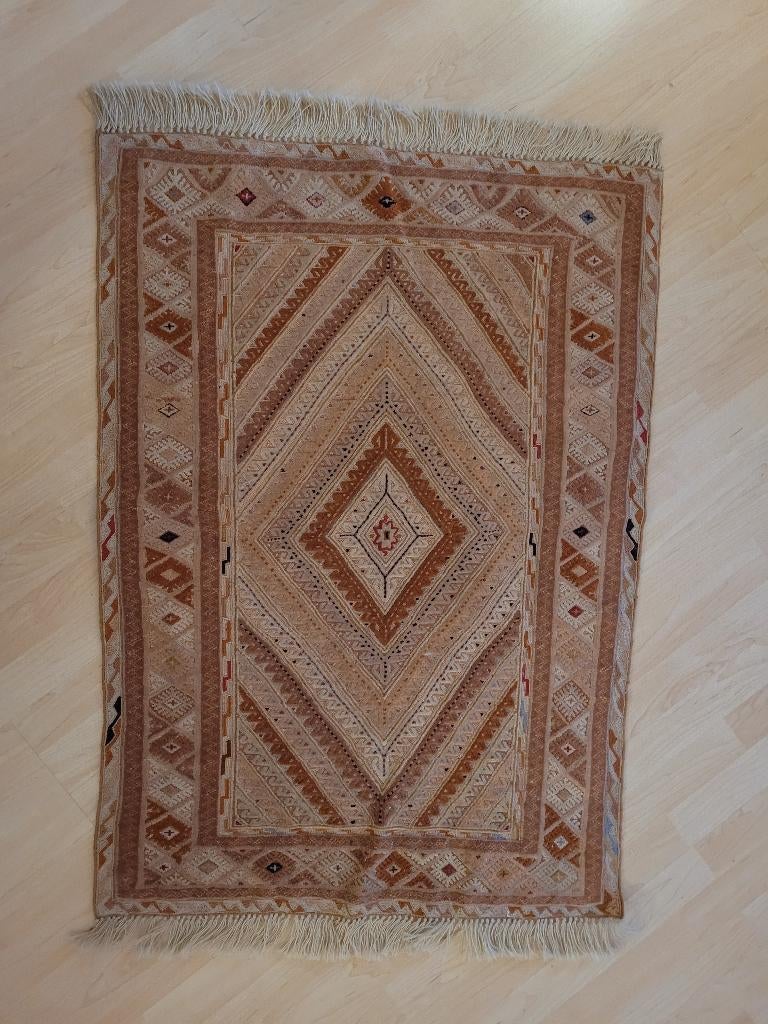 Tapijt Afghanistan, Huis en Inrichting, Ophalen, 50 tot 100 cm, 100 tot 150 cm, Overige kleuren