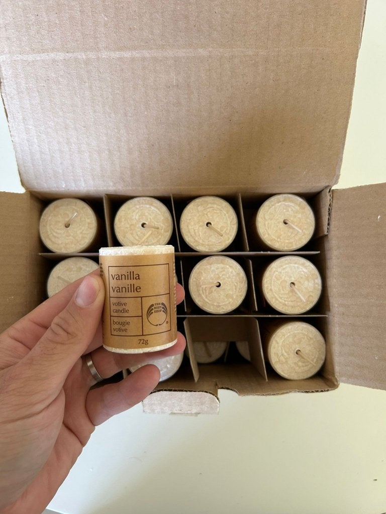 Set van 24 geurkaarsen - Vanilla (The Body Shop), Overige merken, Nieuw, Ophalen of Verzenden, Crème