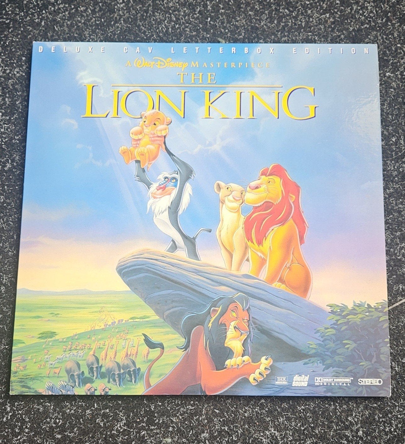 The Lion King Deluxe CAV Letterbox Edition Laserdisc, Tekenfilm, Ophalen of Verzenden, Zo goed als nieuw, Alle leeftijden