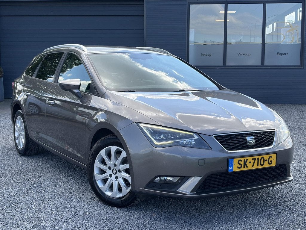 SEAT León