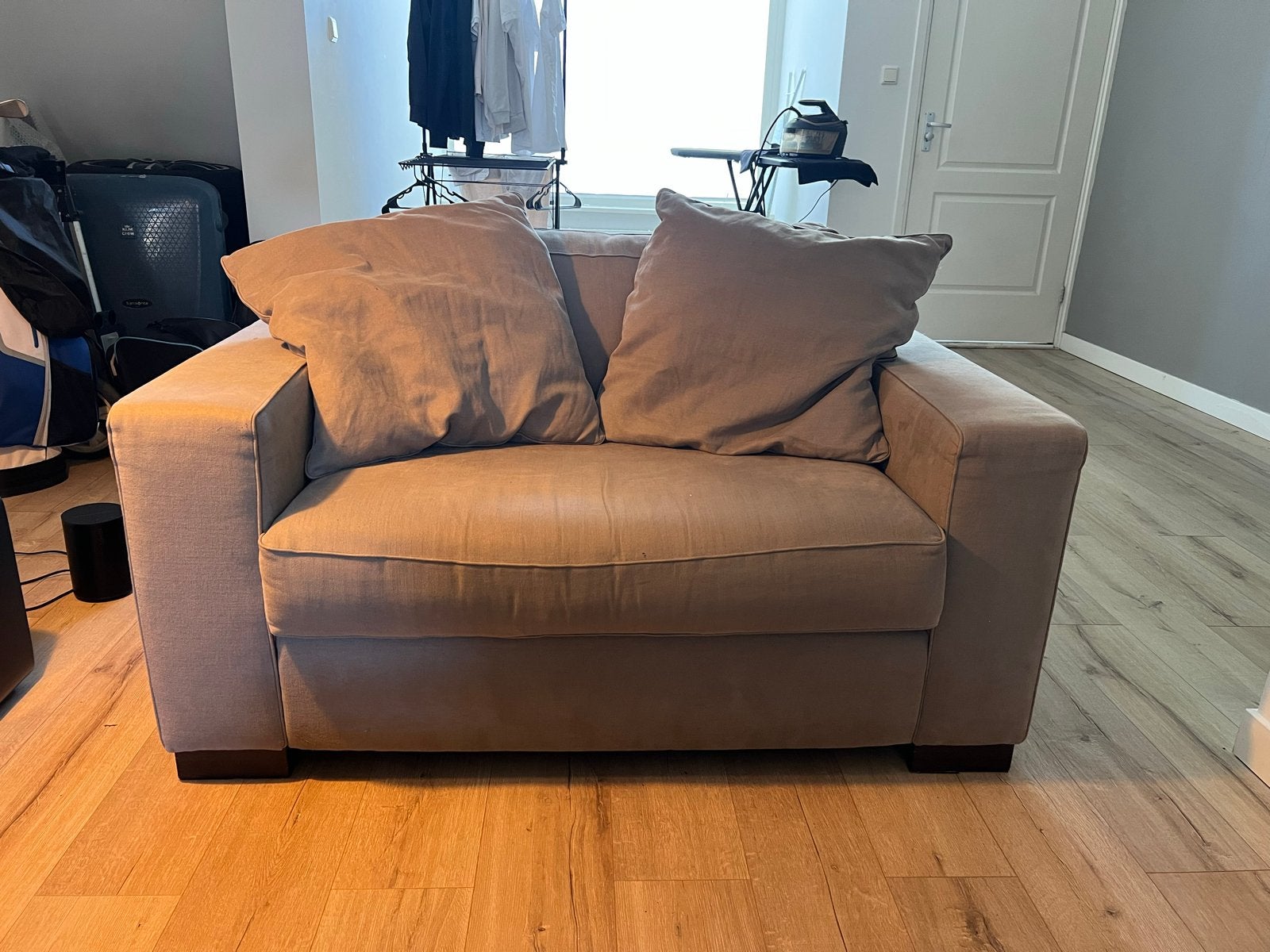 Gratis af te halen: Loveseat en Hocker (140x95cm / 105x105cm, Ophalen, Gebruikt, Tweepersoons, 75 tot 100 cm