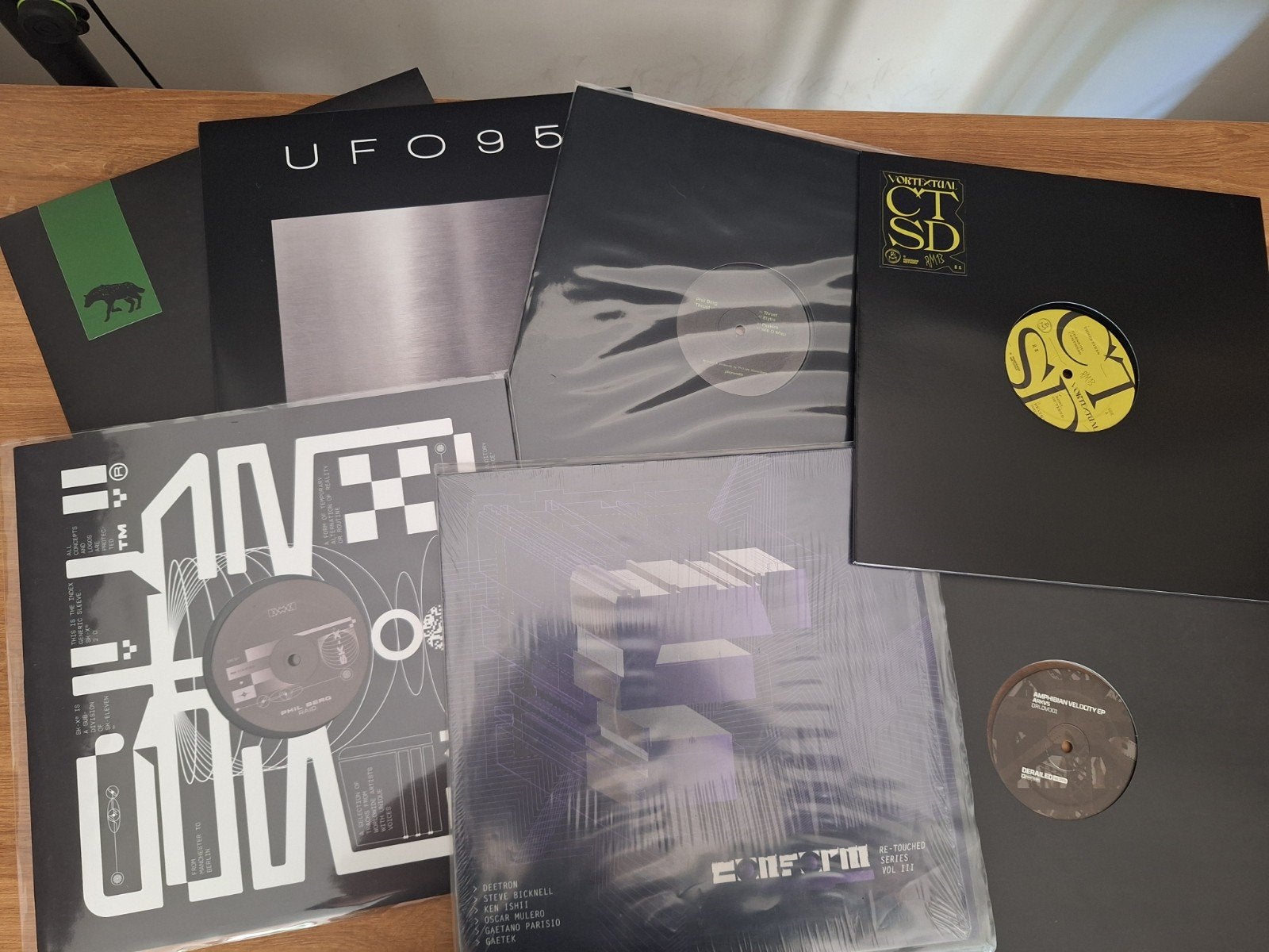 Techno Vinyl Platen (deep tot raw met lijst), Cd's en Dvd's, Vinyl | Dance en House, Ophalen, Zo goed als nieuw, Overige formaten