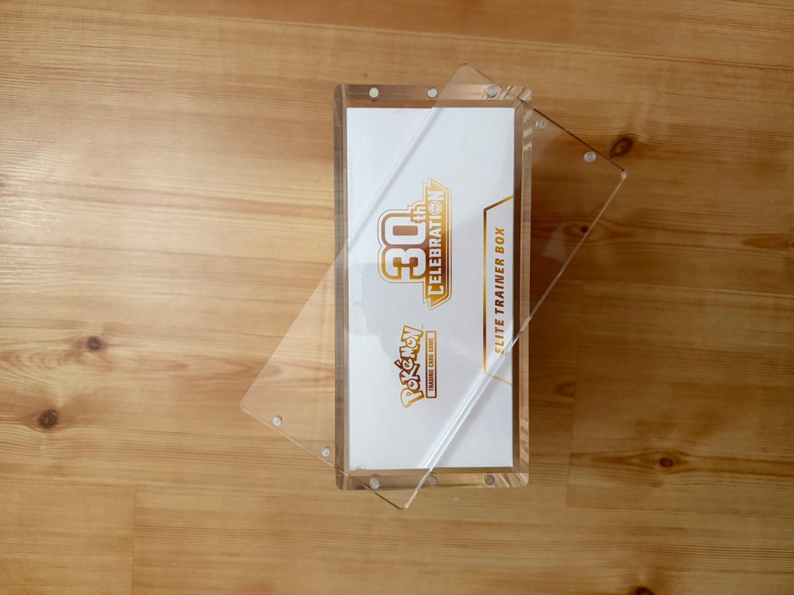 Foto 2 van Acryl case voor Pokémon boxen - Diverse maten etb/booster/ex