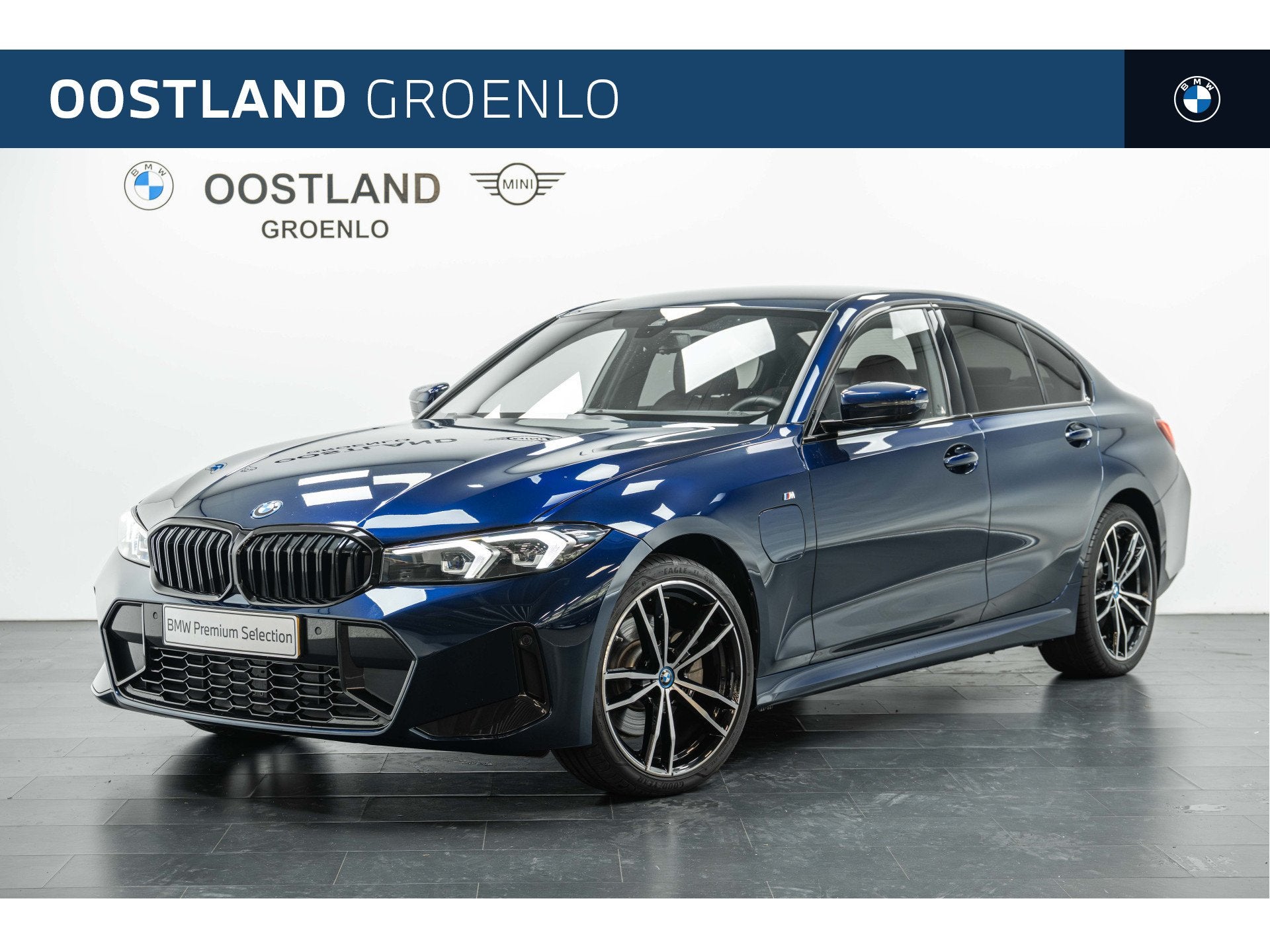 BMW 3 Serie 320e M Sport Automaat / Sportstoelen / 19" Licht, Automaat, 1998 cc, Achterwielaandrijving, Gebruikt