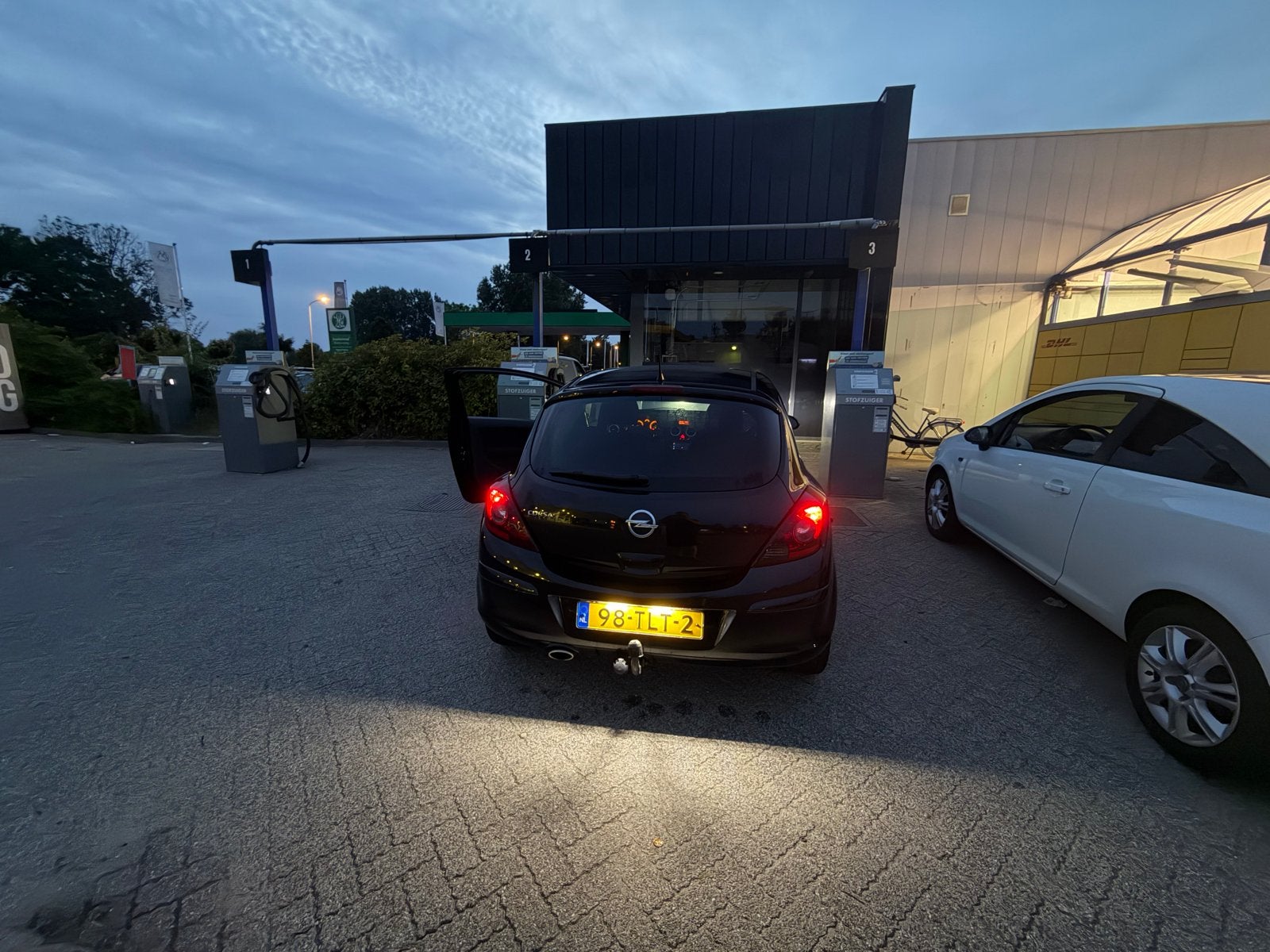 Opel Corsa 1.2 16V LPG 3D 2012 Zwart, Auto's, Opel, Particulier, Corsa, ABS, Airconditioning, Android Auto, Apple Carplay, Bluetooth