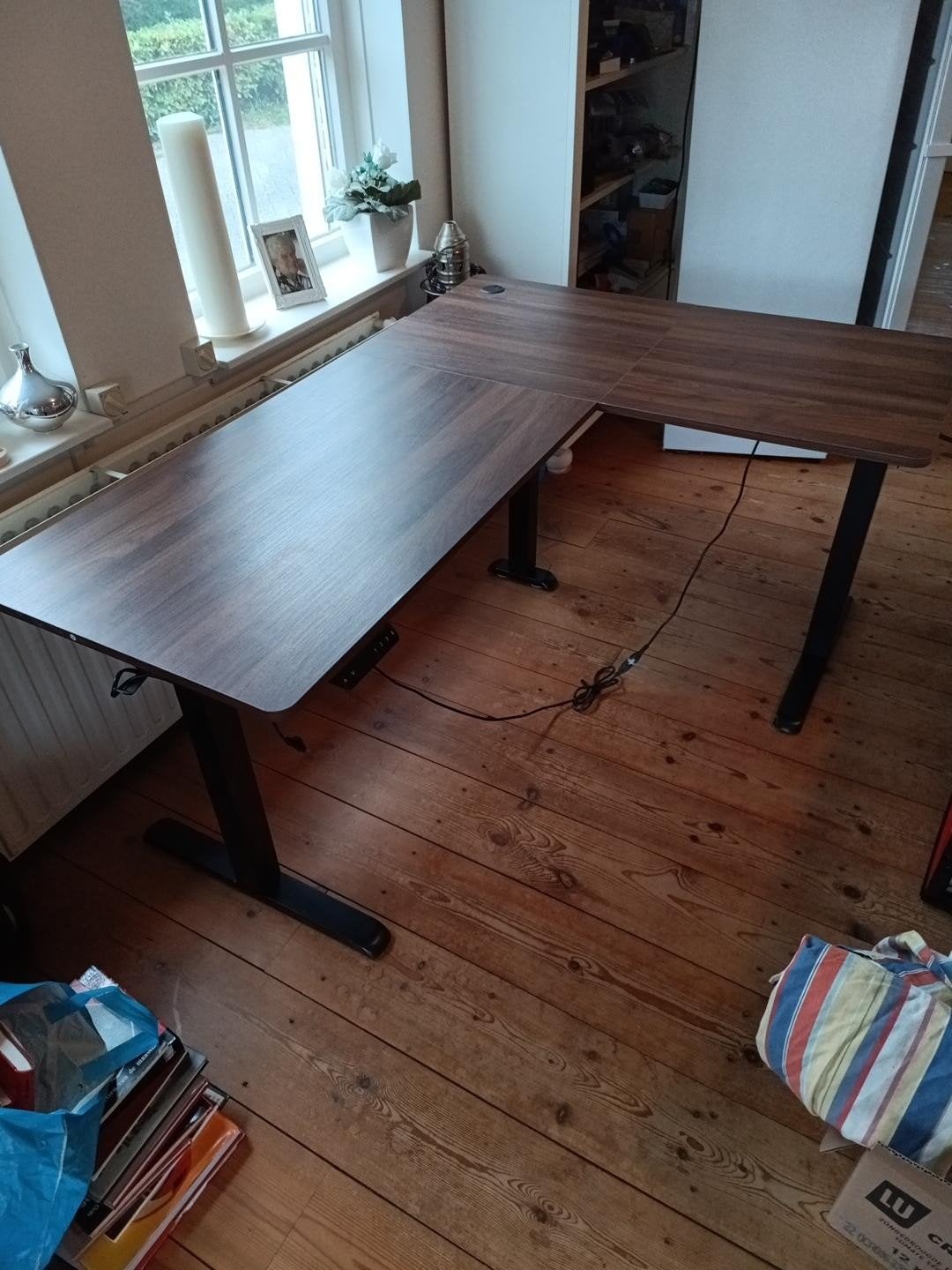 Elektrisch L-hoekbureau 160x120 cm – 3 motoren – zit/sta – K, Huis en Inrichting, Ophalen of Verzenden, Elektrisch