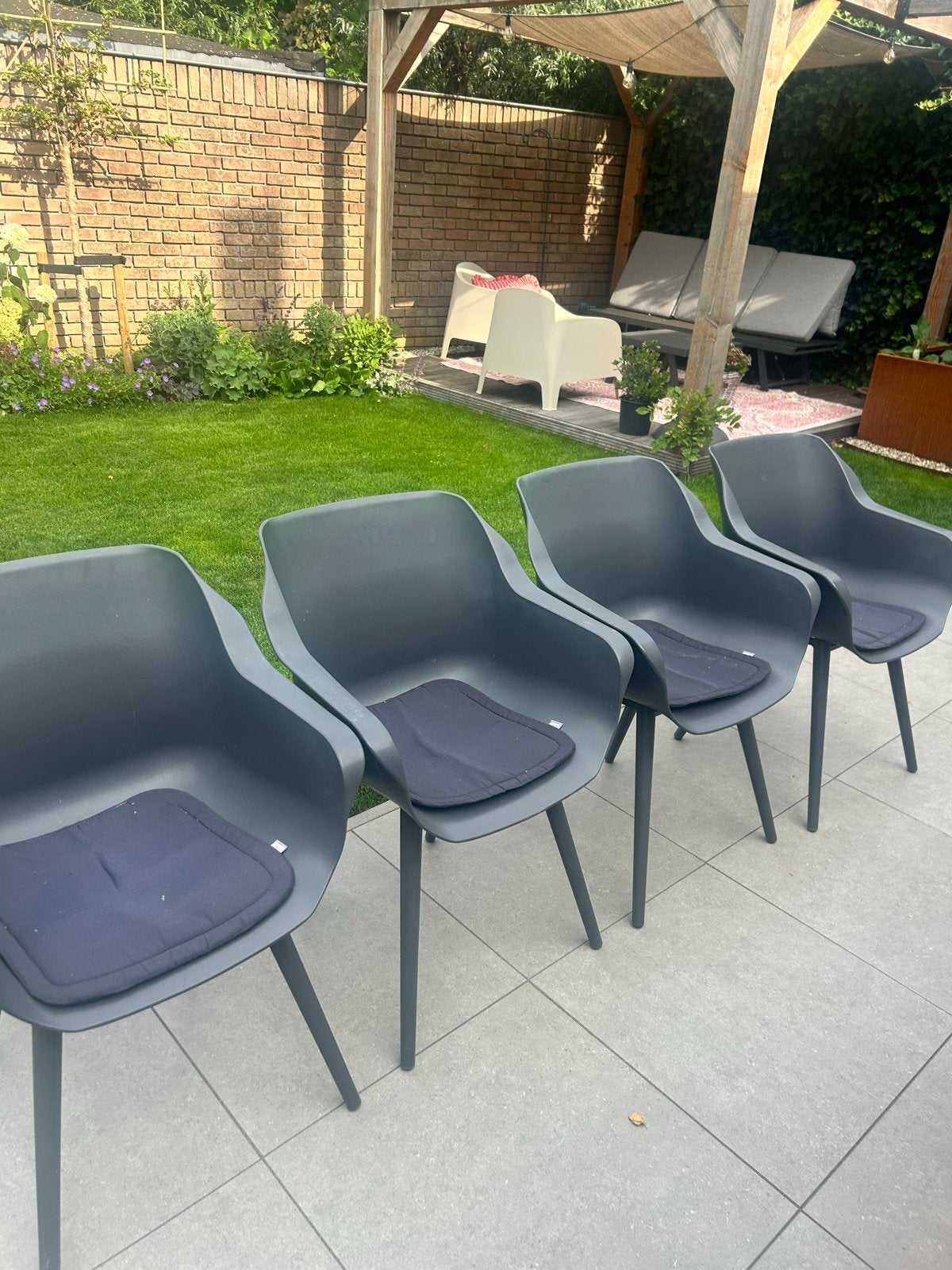 Hartmann Sophie tuinset met tafel en 4 stoelen, Ophalen, 4 zitplaatsen, Kunststof, Gebruikt