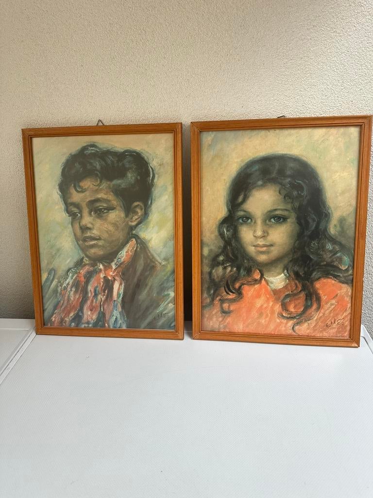 2 leuke prenten van kinderen in lijst., Ophalen of Verzenden, Minder dan 50 cm, Schilderij