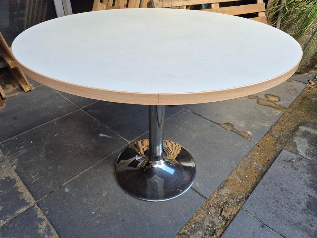 Vintage Tulip tafel, Ophalen, Gebruikt