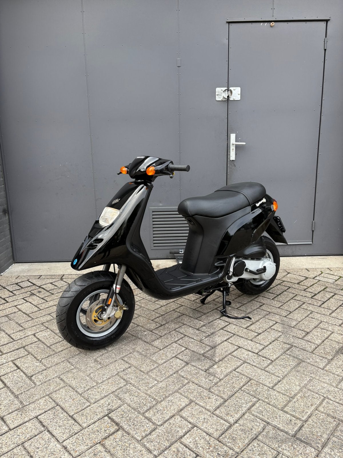 Piaggio typhoon 50cc BROM 2 TAKT WEINIG KM ORIGINEEL, Ophalen of Verzenden, Zo goed als nieuw, Overige merken
