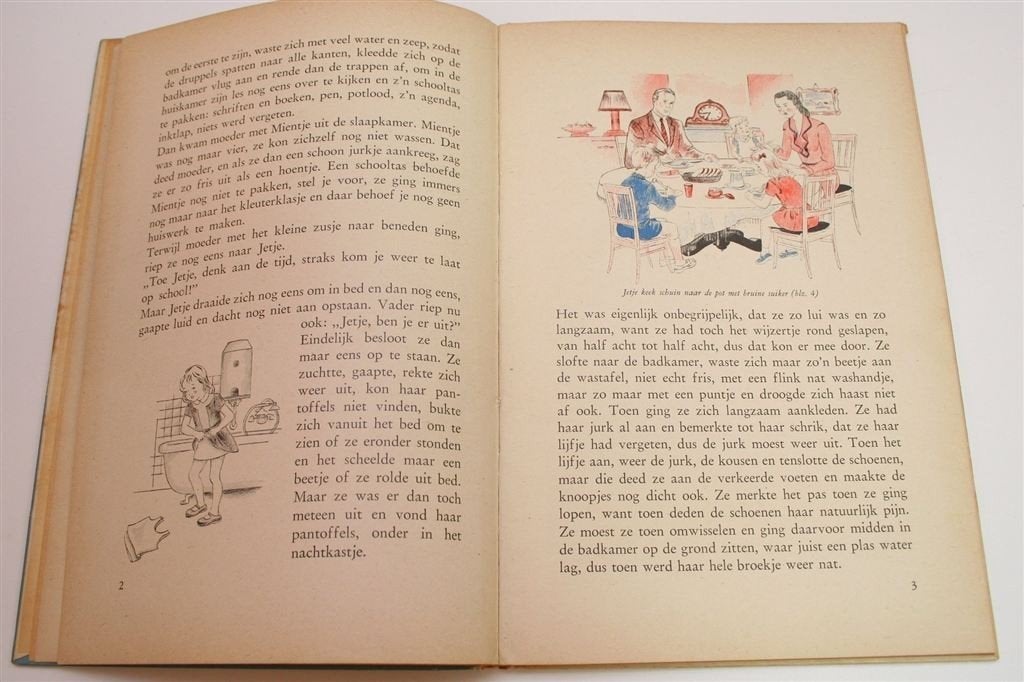 Lui Jetje in Luilekkerland — Vintage Kinderboek [1948], Boeken, Ophalen of Verzenden, Gelezen
