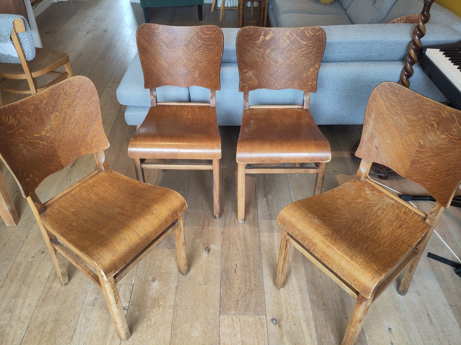 Zes vintage houten cafe stoelen, Ophalen, Gebruikt, Bruin, Vijf, Zes of meer stoelen