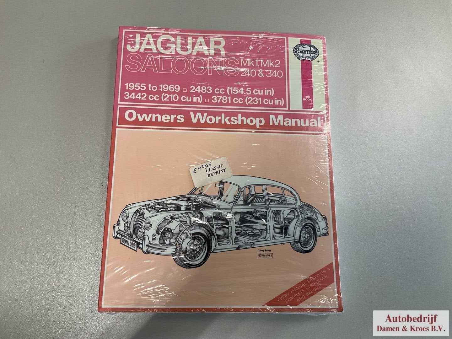Ownership Workshop Manual Jaguar Saloons isbn 0900550988, Ophalen of Verzenden