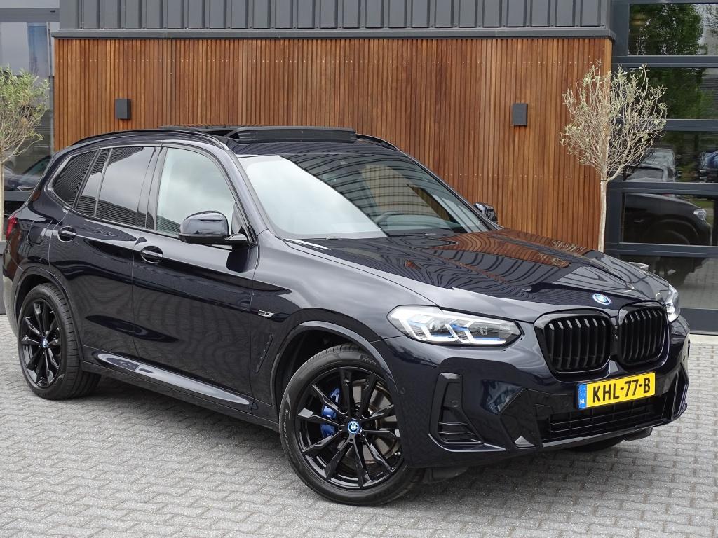 BMW X3 30e 292PK X-Drive M-Sport / Laser / pano / 360°, Automaat, 1998 cc, Gebruikt, 4 cilinders