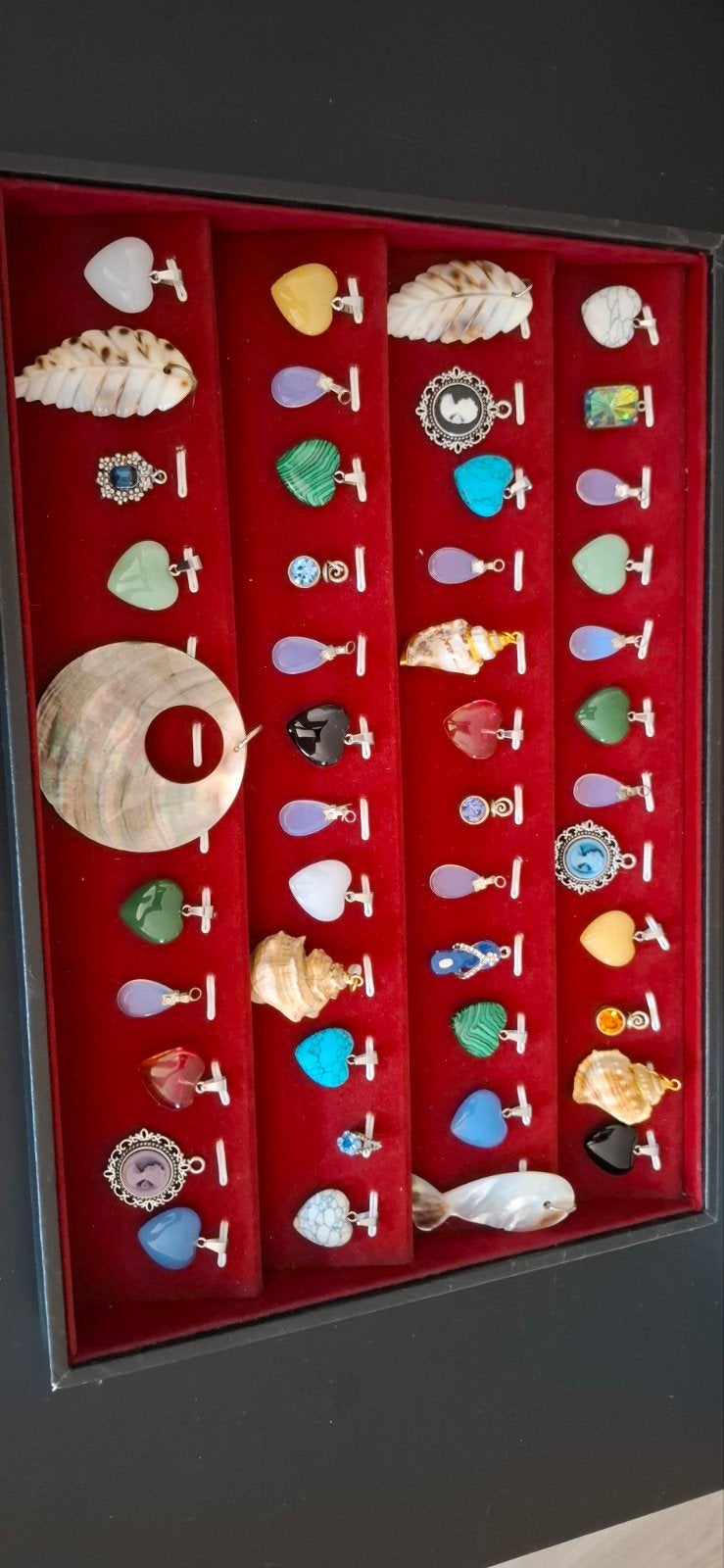 Partij 46 hangers edelsteen schelp diverse kettinghangers, Ophalen of Verzenden, Nieuw, Overige kleuren, Steen of Mineraal
