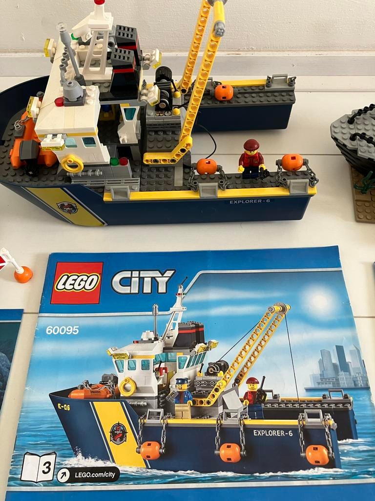 Lego City 60095 Diepzee Onderzoeksschip, Lego, Ophalen of Verzenden, Complete set, Inclusief instructies