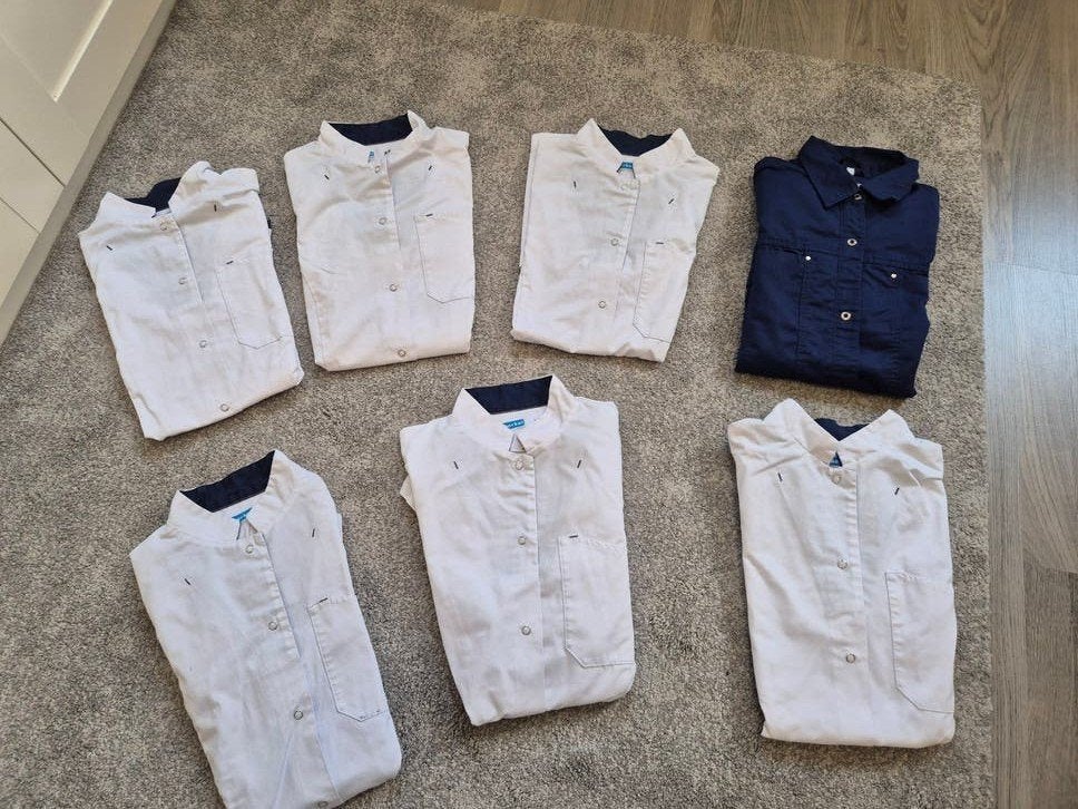 7 x uniform jasje waar van 5 x XS en 2 x S, Kleding | Dames, De Berkel, Ophalen of Verzenden, Zo goed als nieuw