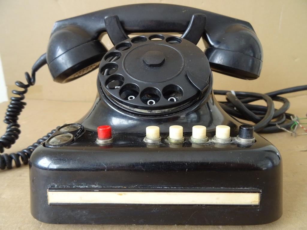 Vintage bakelieten telefoon bakeliet telefoon type 1950, Ophalen of Verzenden
