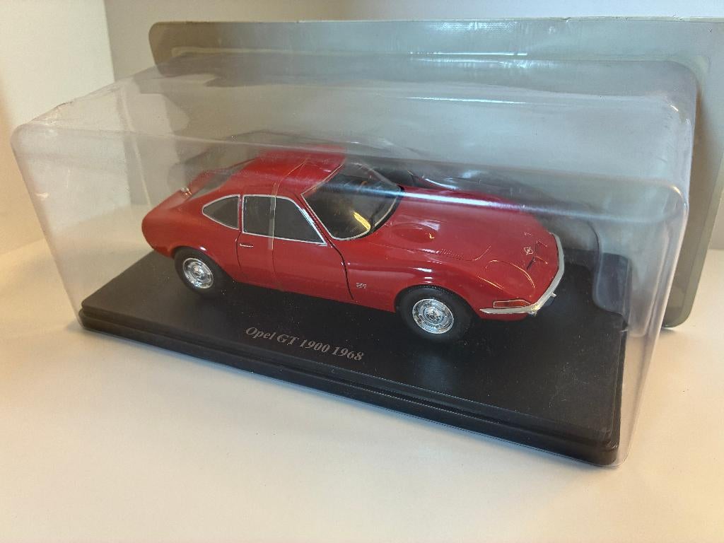 27477: Opel GT 1900 - 1968 - Atlas 1:24, Hobby en Vrije tijd, Modelauto's | 1:24, Auto, Nieuw, Ophalen of Verzenden, Bachsatztstr. 54 D 72131 Ofterdingen, Germany
