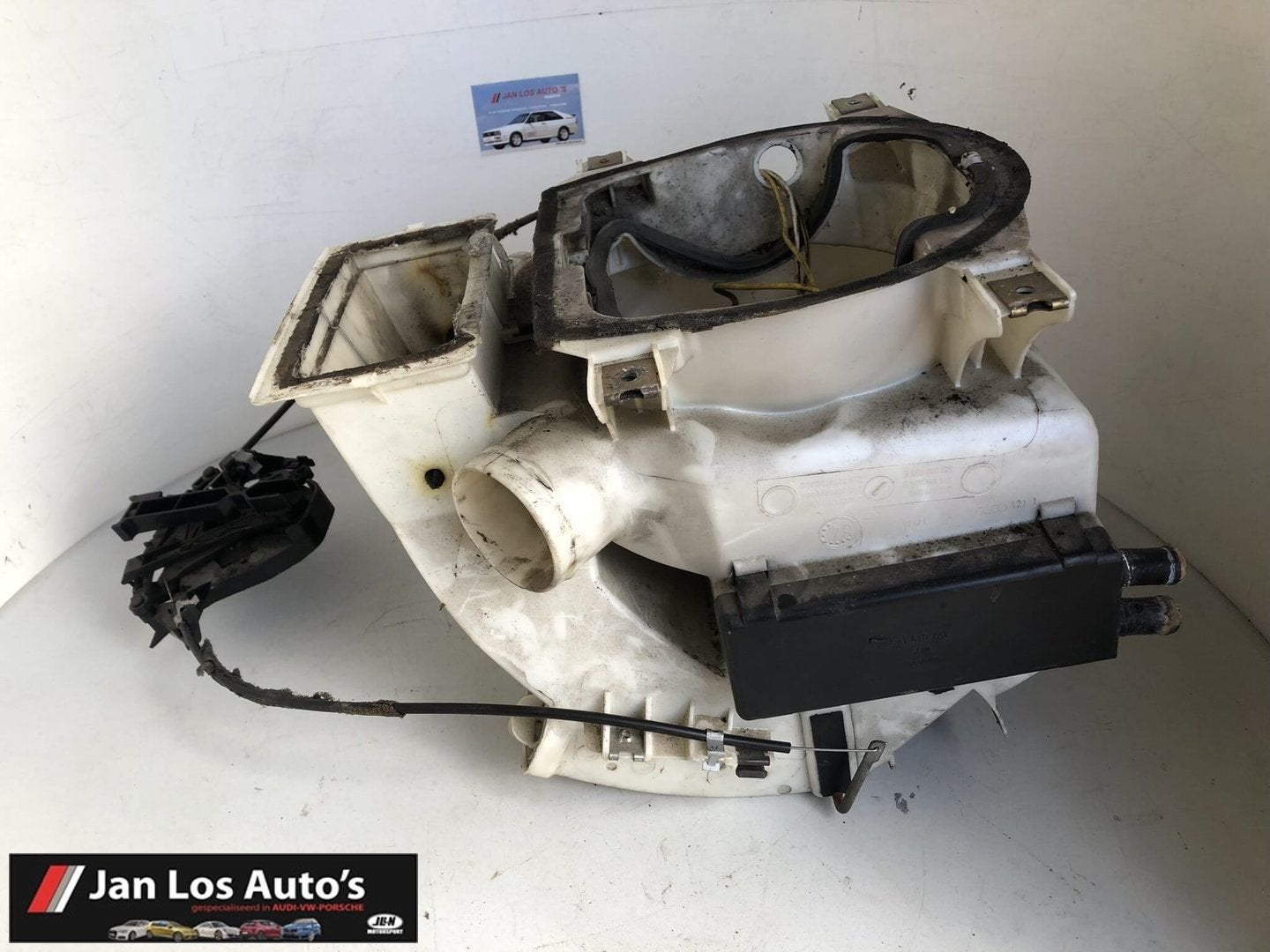 Kachelhuis Audi Coupe / 80 B2 811819096, Gebruikt, -, -, -