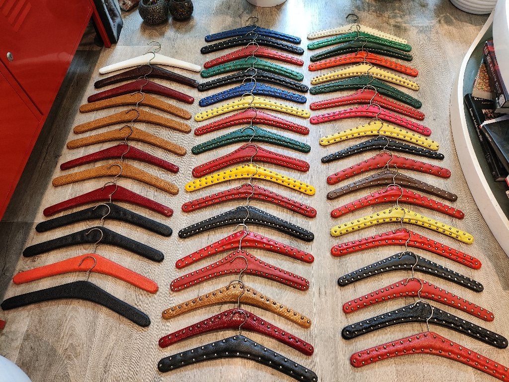50 Vintage Skai Kleerhangers – Topstaat – In één lot!, Ophalen of Verzenden, Zo goed als nieuw