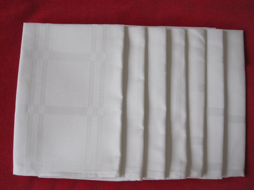 Set van 7 nieuwe, fraaie servetten voor stijlvolle tafel., Nieuw, Ophalen of Verzenden, Wit, Rechthoek