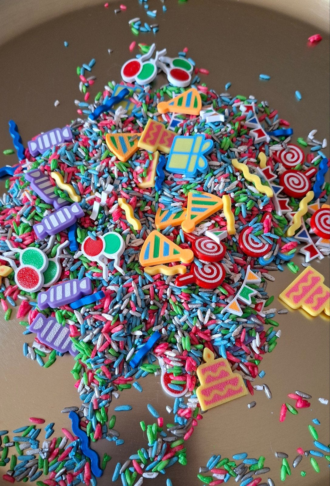 Leuke verjaardag feest party confetti mix sensory play, Ophalen of Verzenden, Nieuw, Ontdekken