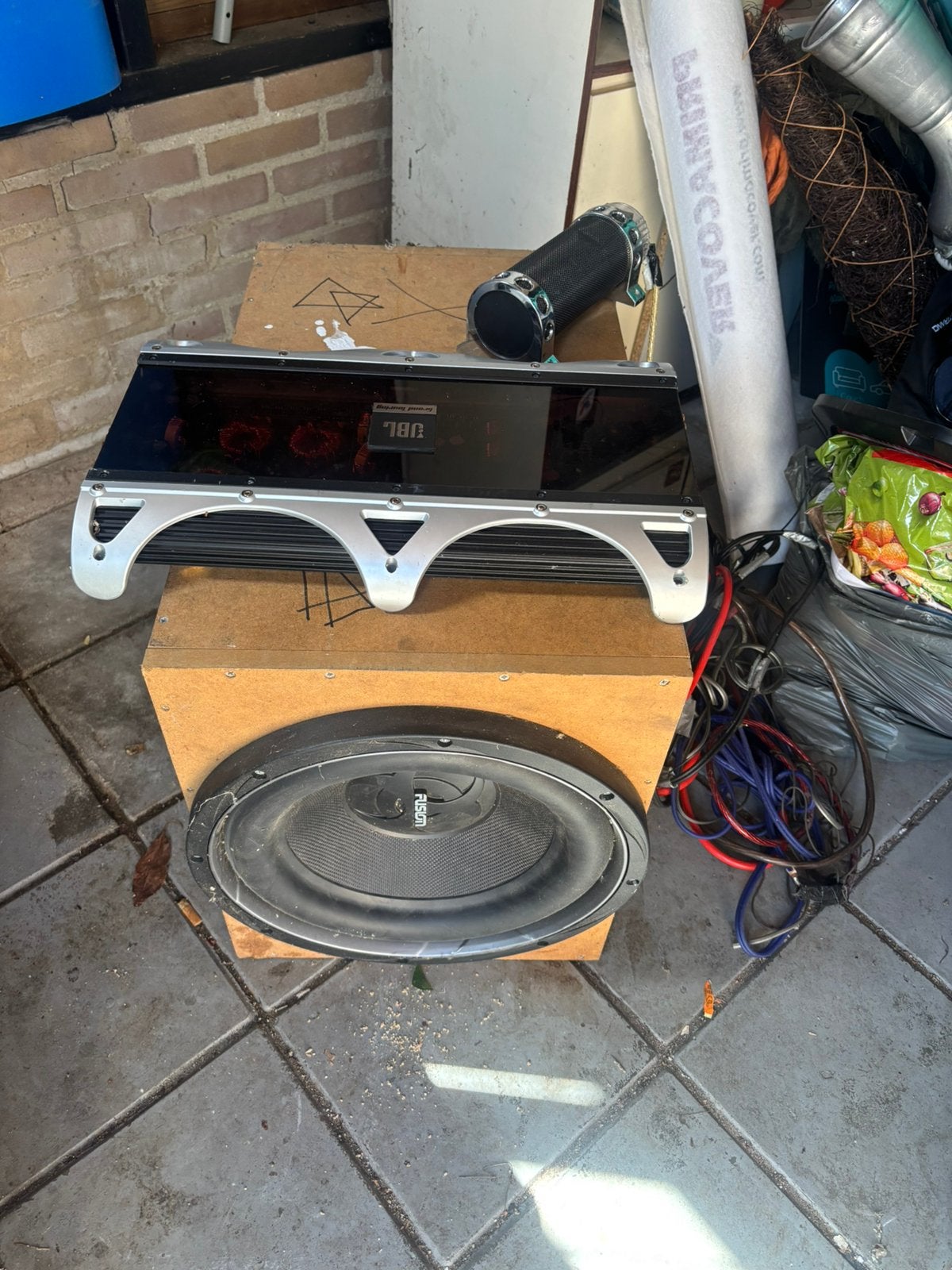 Fusion 15inch 1600 watt, Auto diversen, Ophalen, Gebruikt
