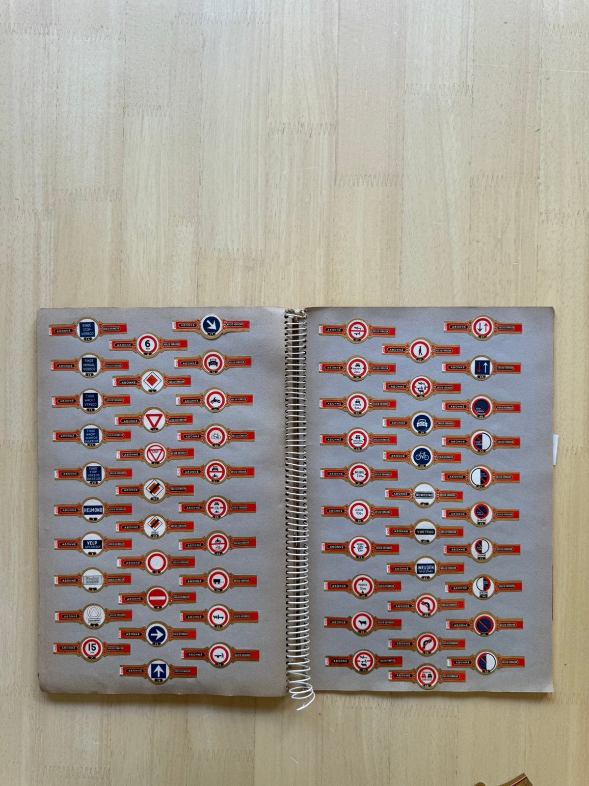 Sigarenbandjes oud album, Ophalen of Verzenden, Nederland