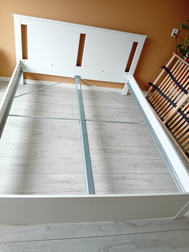 Tweepersoonsbed 160cm Ikea Songesand, Huis en Inrichting, Slaapkamer | Bedden, Ophalen, Wit, Tweepersoons, Zo goed als nieuw