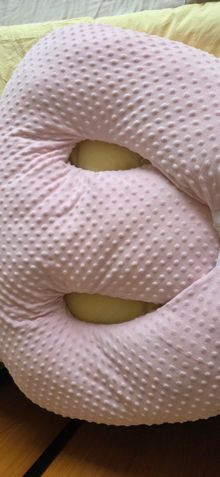 Roze voedingskussen tweeling, Ophalen, Zo goed als nieuw