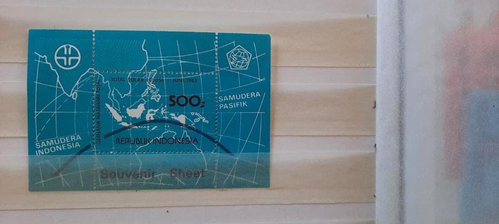 Indonesië blok 58 - Souvenirvel Zonsverduistering 1983, Ophalen of Verzenden, Postfris, Zuidoost-Azië