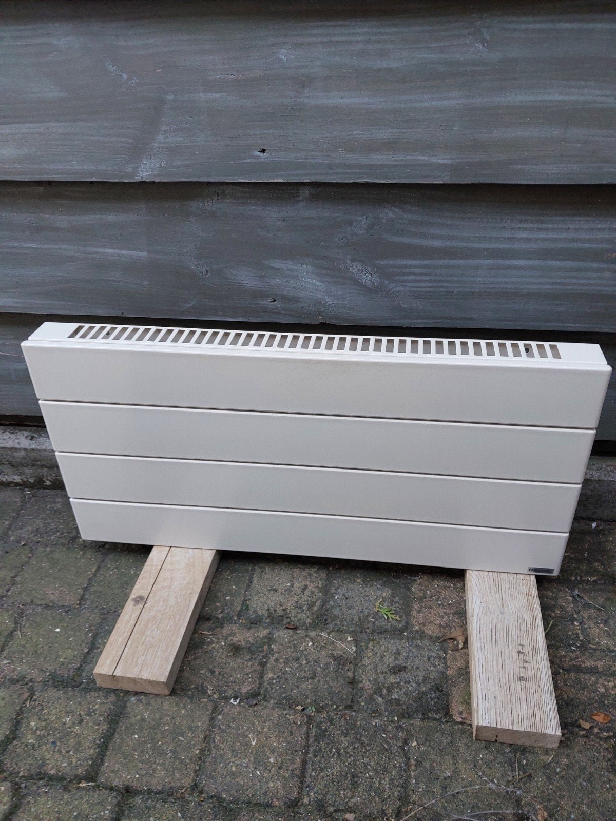 Thermic toilet radiator kleur pergamon, Ophalen, 30 tot 80 cm, Radiator, Minder dan 60 cm