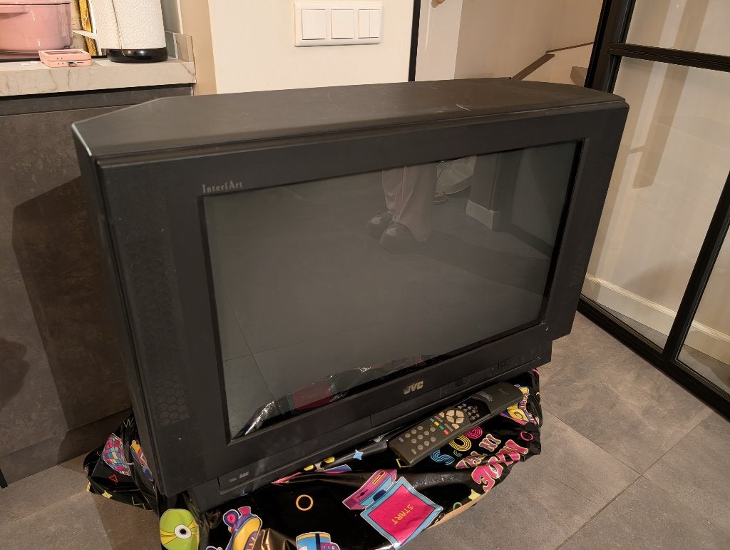 JVC beeldbuis CRT TV, Gebruikt, 50 Hz, 60 tot 80 cm, Ophalen