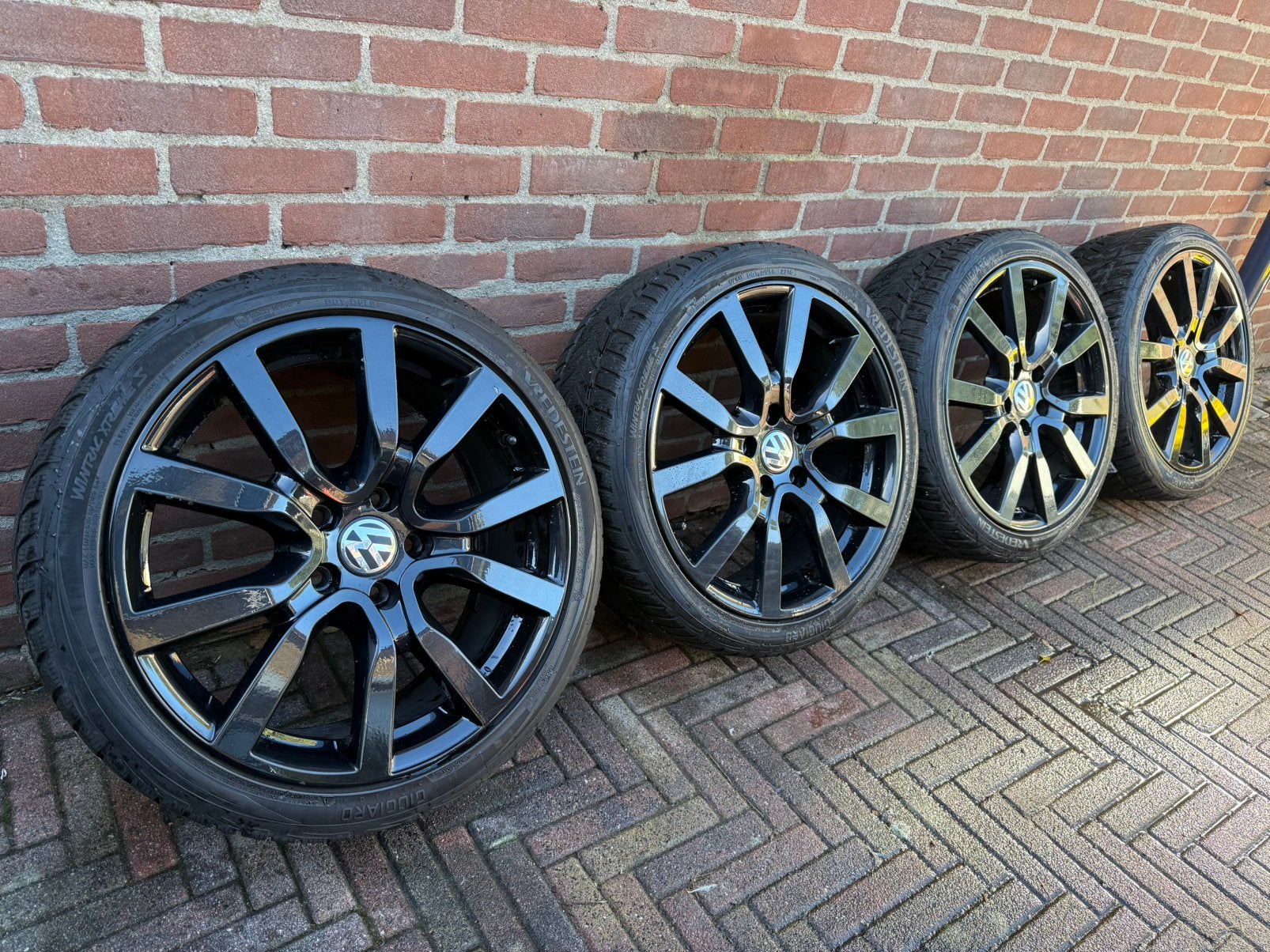 ❄️ 18 inch Originele Volkswagen Caddy golf  Winterset, 18 inch, Banden en Velgen, Nieuw, 225 mm