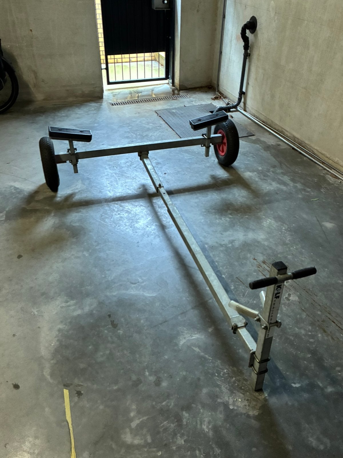 Kalf handtrailer/waltrailer voor rubberboot/ zeilboot, Ophalen, Zo goed als nieuw