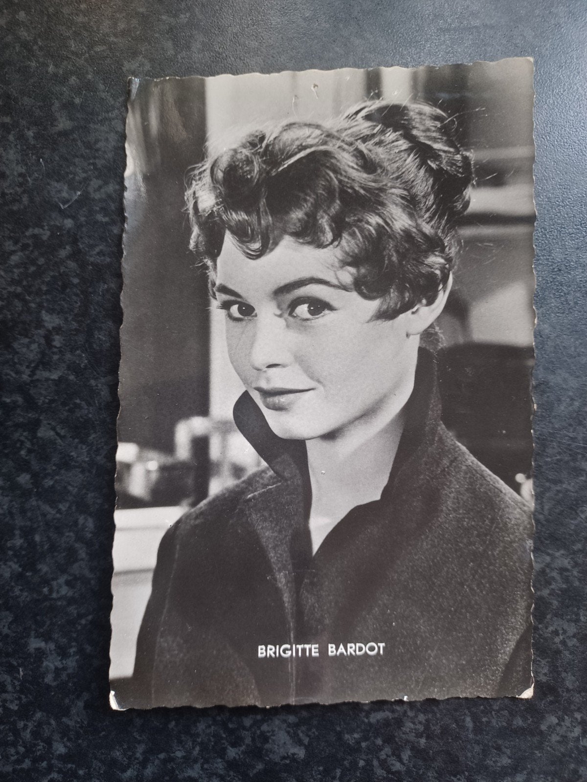 Brigitte Bardot, Verzamelen, Ophalen of Verzenden, 1960 tot 1980, Ongelopen, Sterren en Beroemdheden
