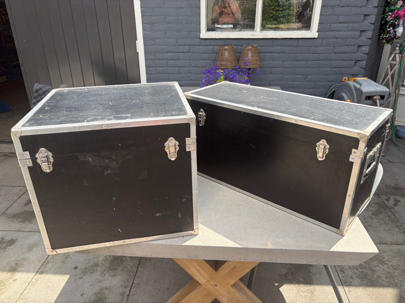 Te koop 2 flight case, Ophalen, Zo goed als nieuw, Overige instrumenten
