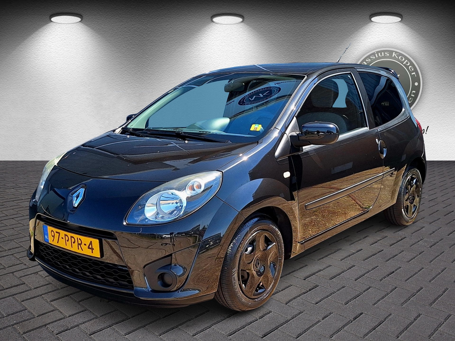 Renault Twingo 1.2-16V Collection Black, 75pk, Airco Audio, Auto's, Gebruikt, 4 cilinders, 4 stoelen, Zwart