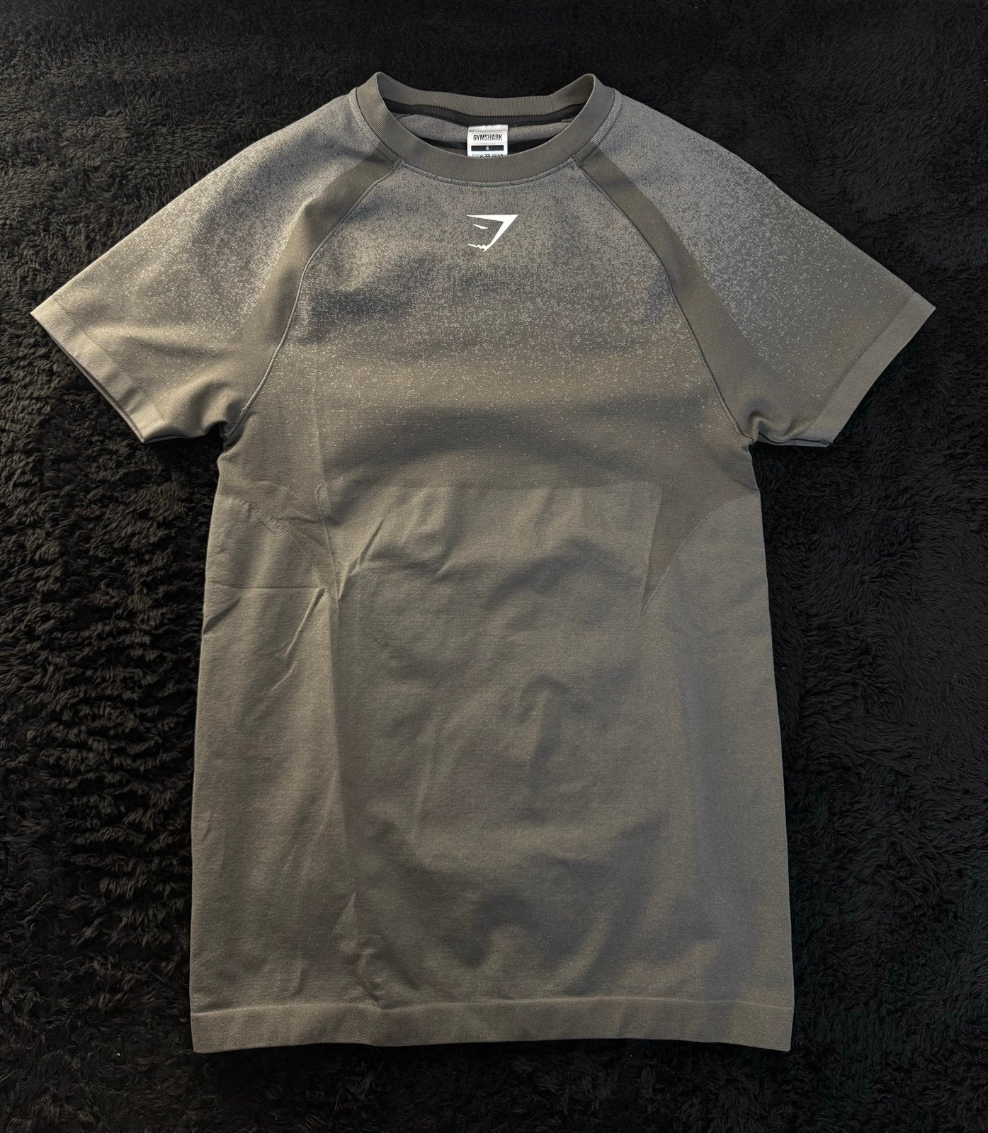 Gymshark Shadow Seamless T-Shirt - Maat S - Nieuw, Fitness, Ophalen of Verzenden, Zo goed als nieuw, Grijs