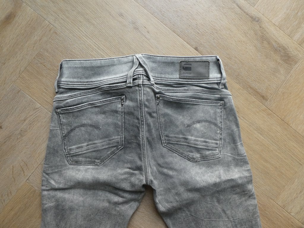 Mooie grijze Gstar Lynn Mid Skinny wmn spijkerbroek, 27-34, Ophalen of Verzenden, Zo goed als nieuw, W27 (confectie 34) of kleiner