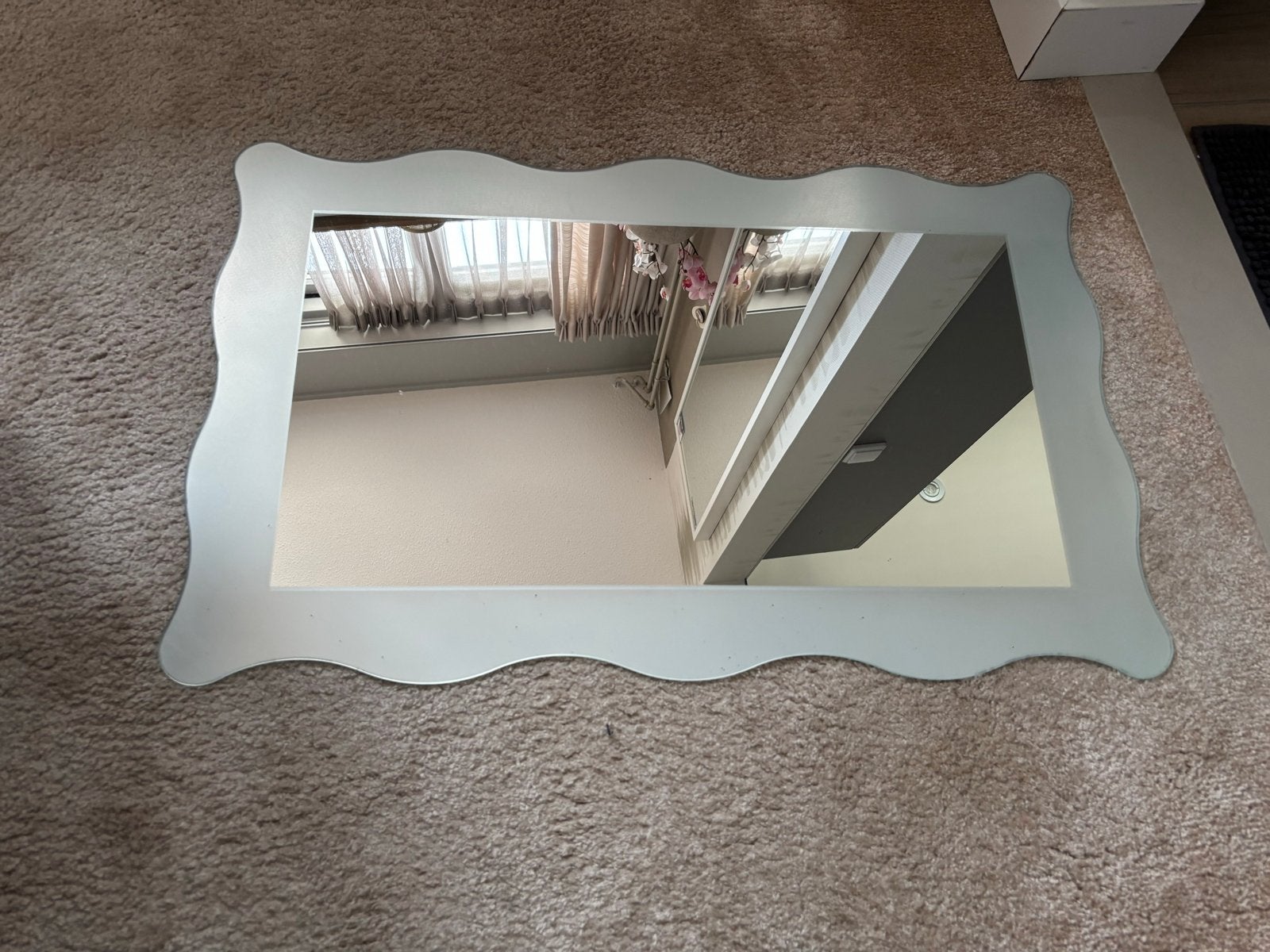 Wandspiegel met golvende rand - 80x50 cm, Huis en Inrichting, Ophalen, Gebruikt, 75 tot 100 cm, Minder dan 100 cm