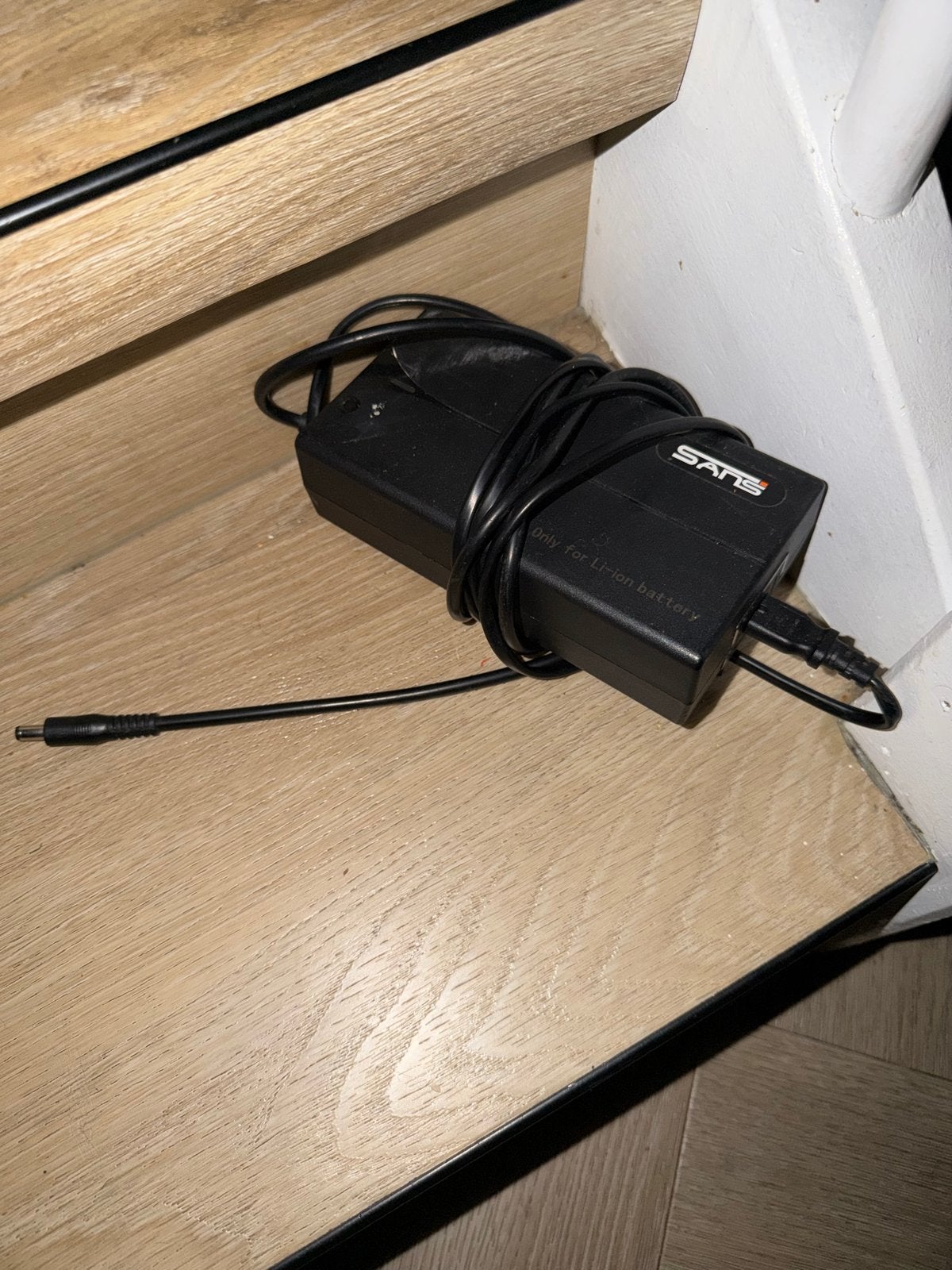 Originele Sans Oplader voor Fatbike/E-bike, Gebruikt