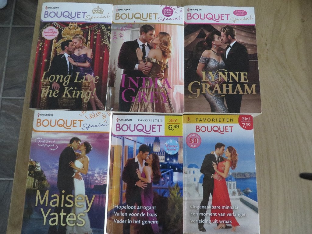6 x bouquet reeks 3 in 1 romans 6st voor de prijs van 1, Boeken, Romans, Ophalen of Verzenden, Zo goed als nieuw